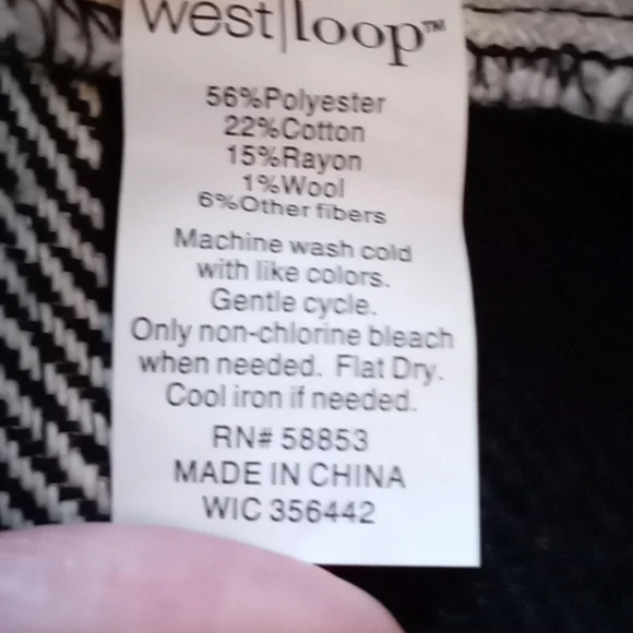 LADIES flowing Vest - Picture 9 of 11